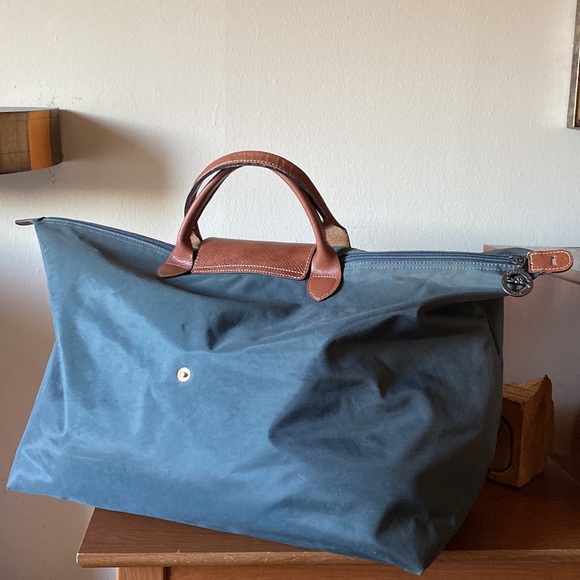 Longchamp Le Pliage Tote - Picture 2 of 13